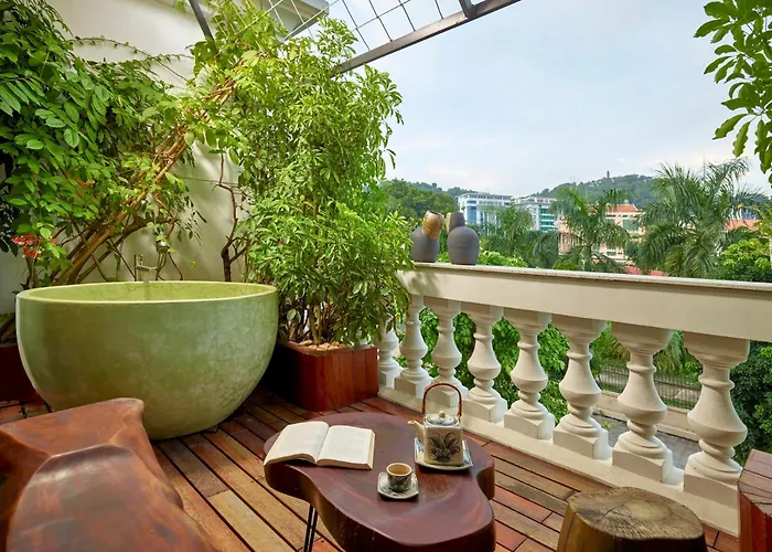 Hotel Draha - Serenity, Charm And Nature - Preferred By Western Travelers Ha Long