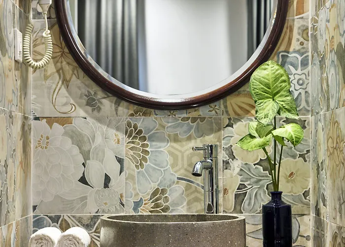Draha - Serenity, Charm And Nature - Preferred By Western Travelers Hotel Hạ Long